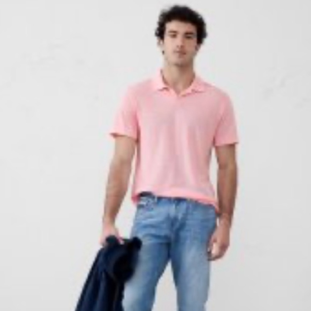 LINEN-BLEND JOHNNY COLLAR POLO
Banana Republic